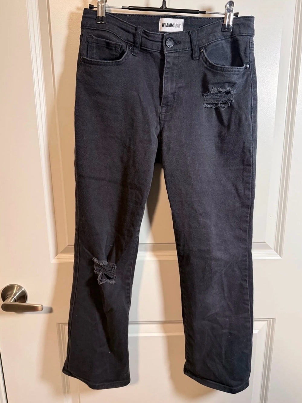 William Rast Mid Rise Crop Boot Jeans Size 27 Black Distressed